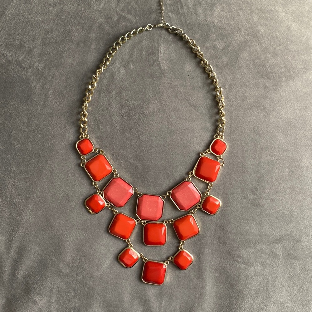 Bead Statement Necklace/Costume Jewelry